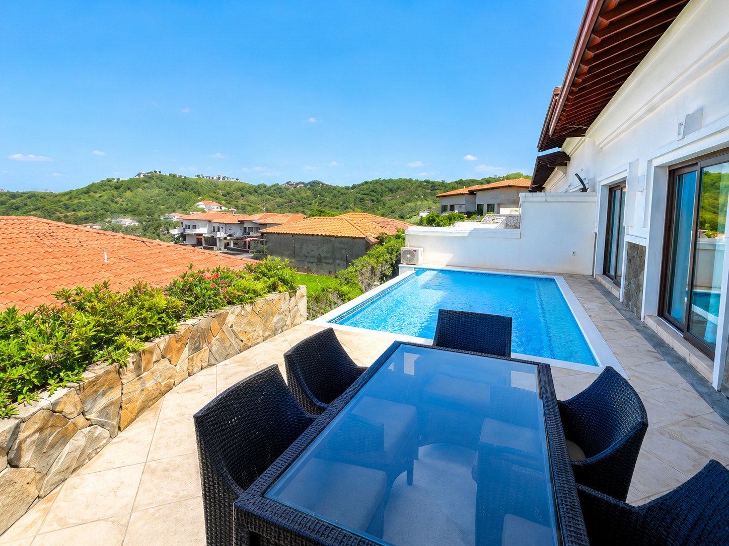Private pool at Villa Lazurena